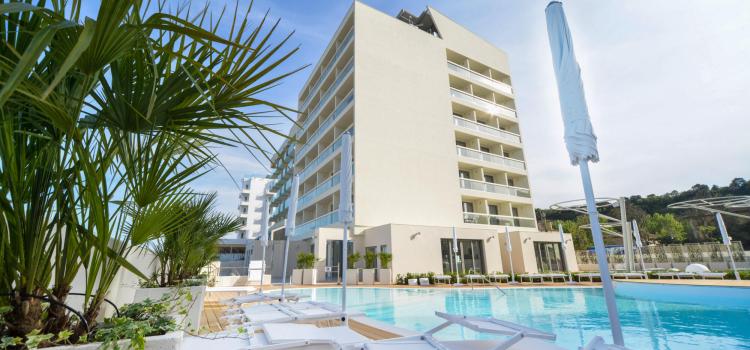 nautilus.lindberghhotels it gift-voucher-family-hotel-4-stelle-pesaro-con-piscina 012